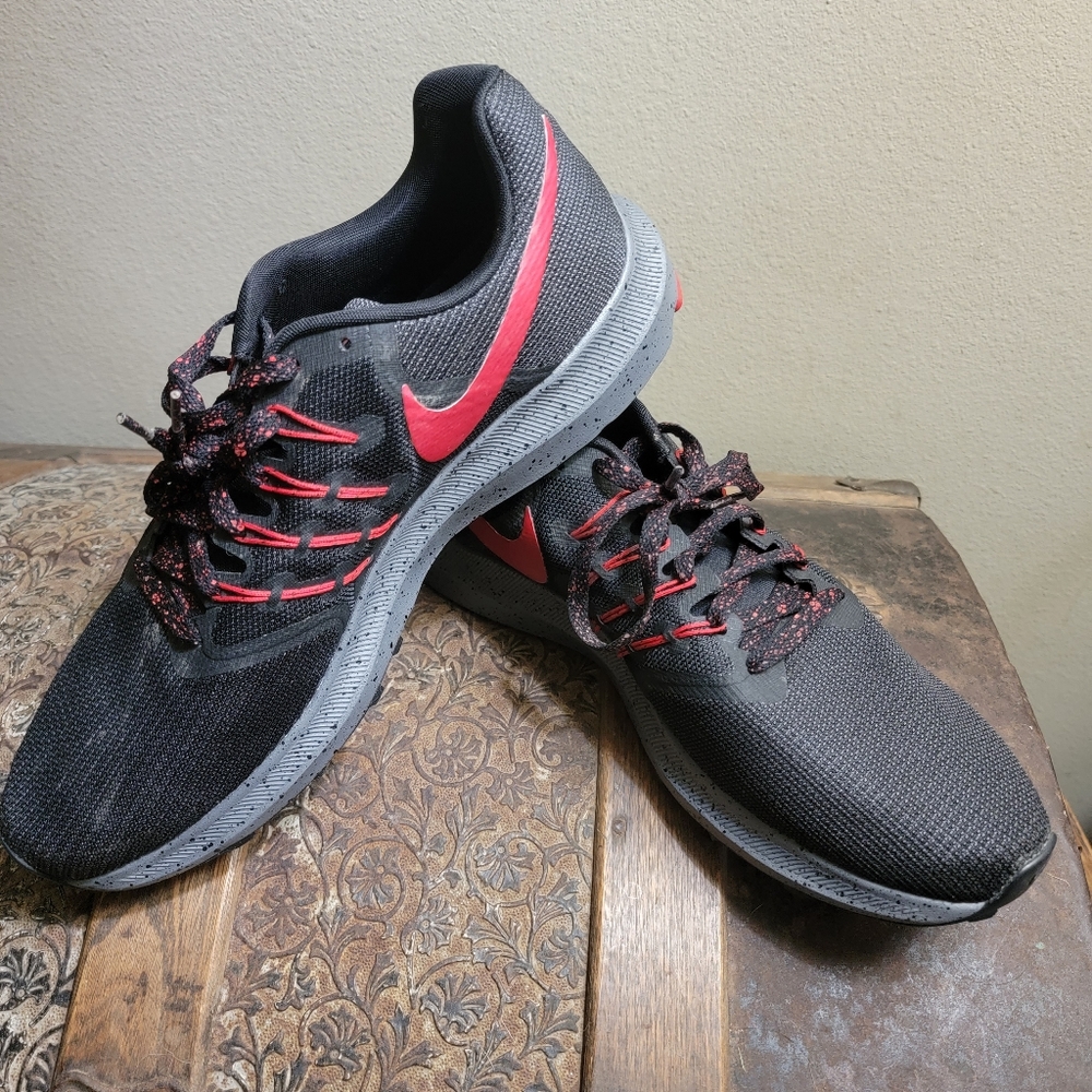 Men's Nike Running Shoes